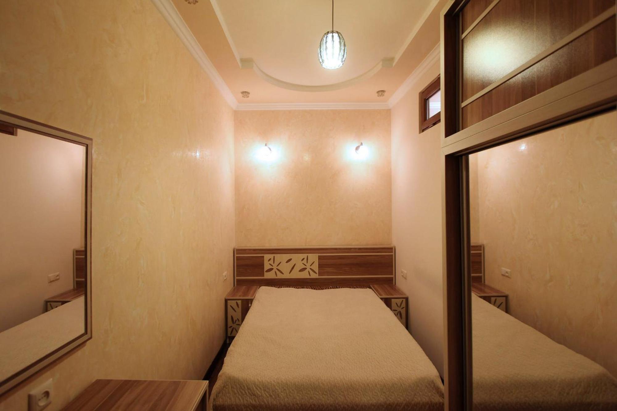Amiryan Street 1 Bedroom Deluxe Apartment With Balcony Am104 Yerevan Luaran gambar